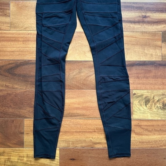 Lululemon Wunder Under High-Rise Tech Mesh Cutout Leggings Limited Edition - Picture 5 of 9